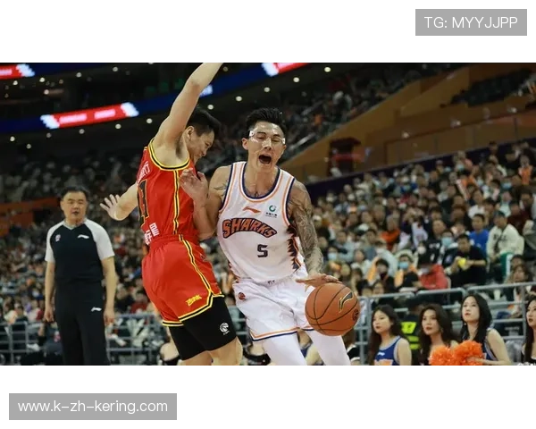 上海男篮主场氛围良好，球队整体执行力上升